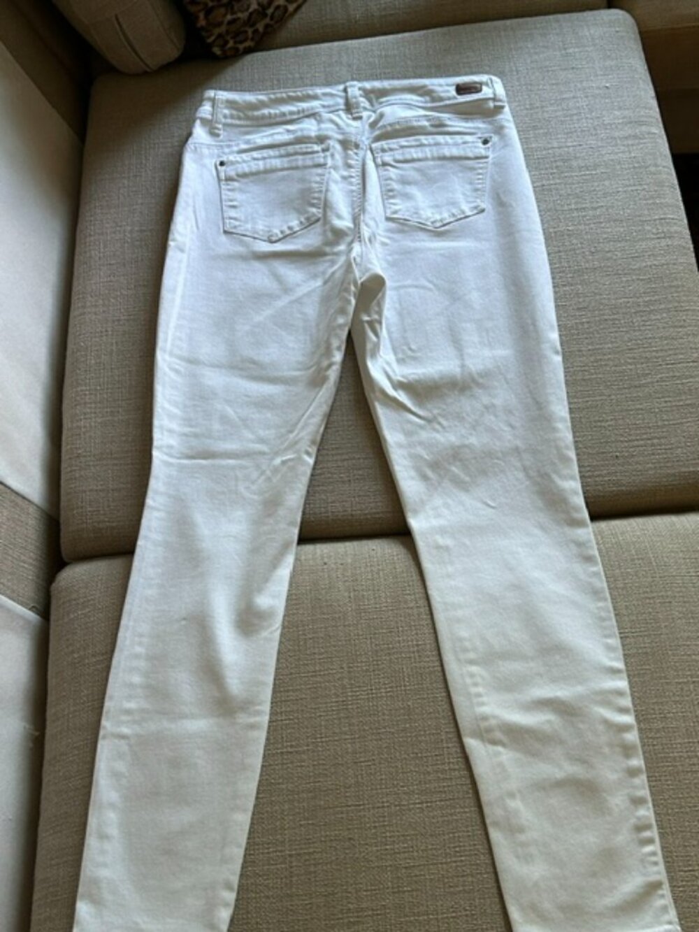 Eva Longoria for The Limited Skinny white denim jeans  sz 6